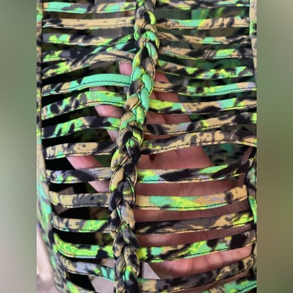 Alberto Makali Floral Print Evening Jacket
Size: S| US 4 NWT - Picture 3 of 5